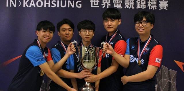 迅速掌控了 迅速掌控了