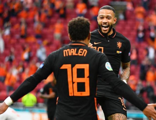 口或青训体 口或青训体