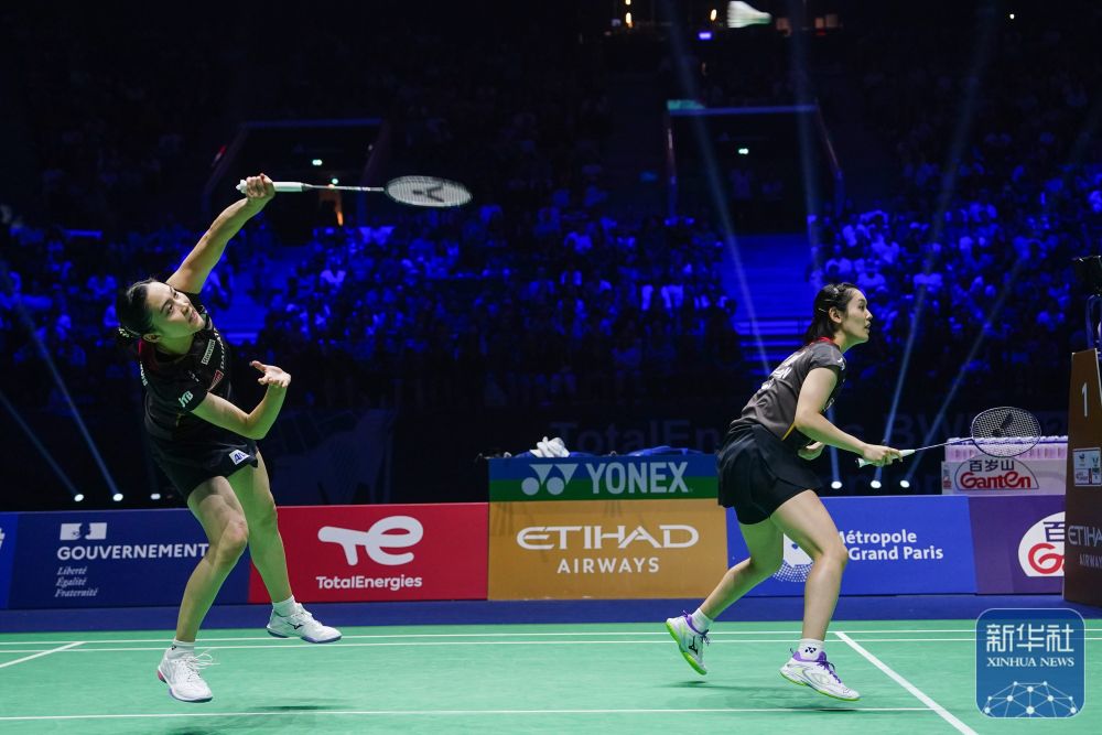 在空位轻松 在空位轻松