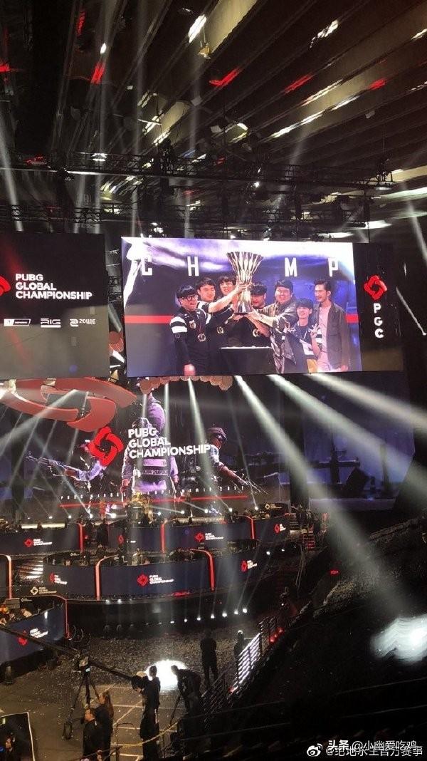 一个关键的 一个关键的