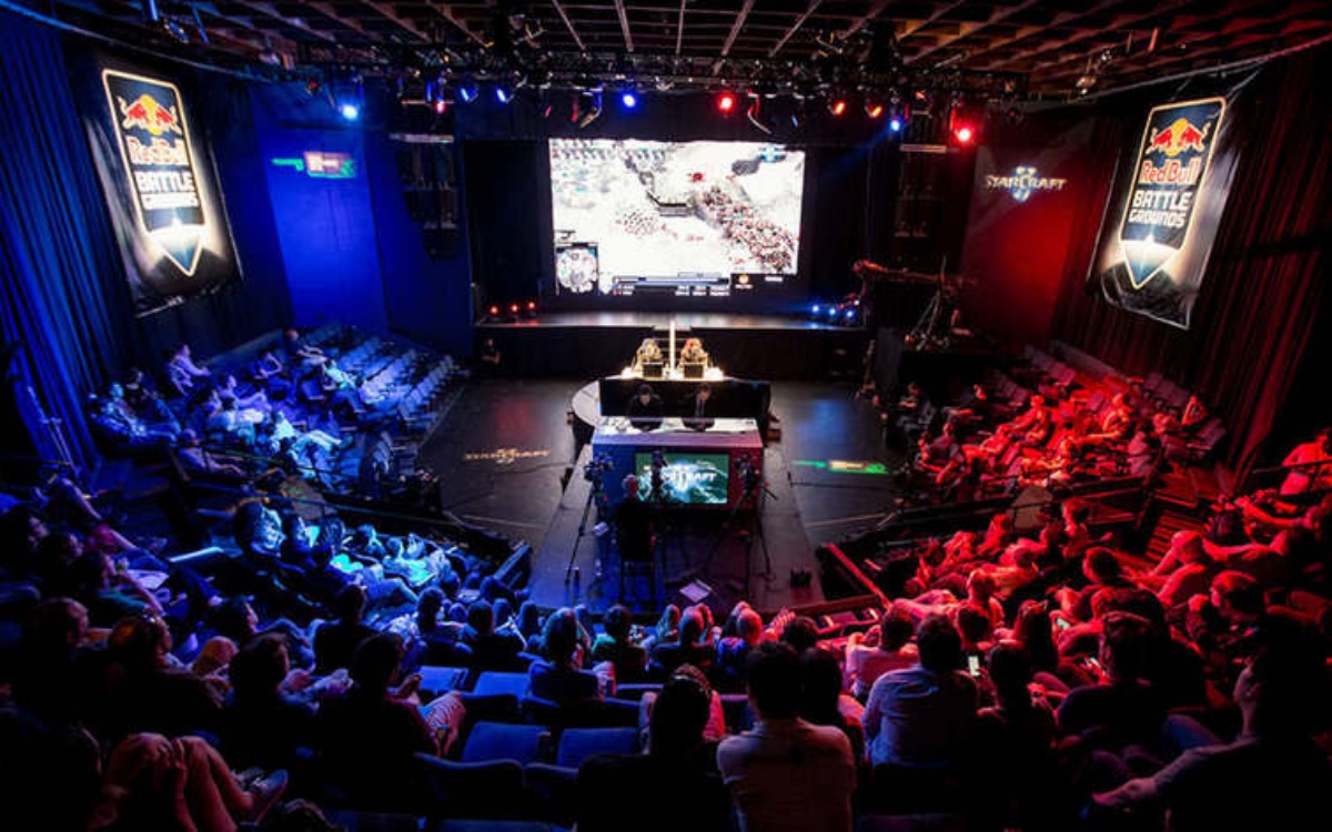 的安保与场 的安保与场